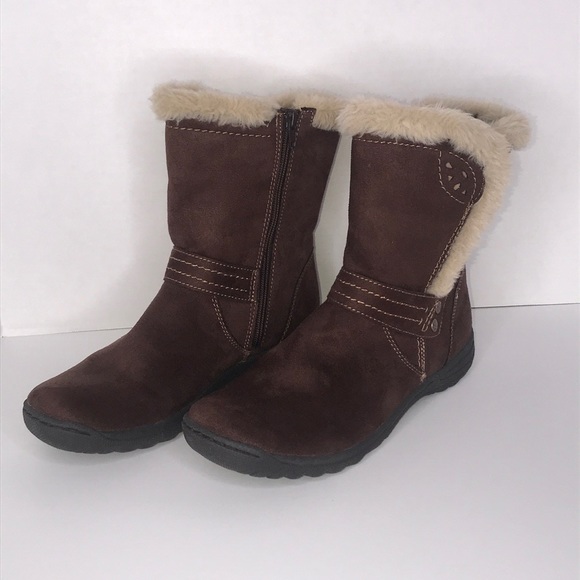 earth spirit boots size 9